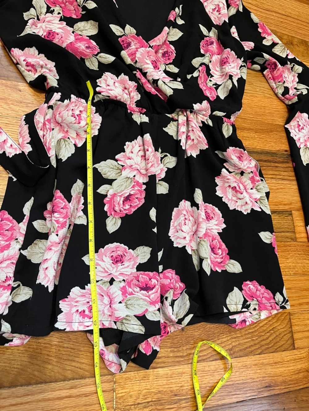 Lily Rose XS floral Black Rose romper Cut Trumpet Sleeve Victorian - Picture 13 of 13